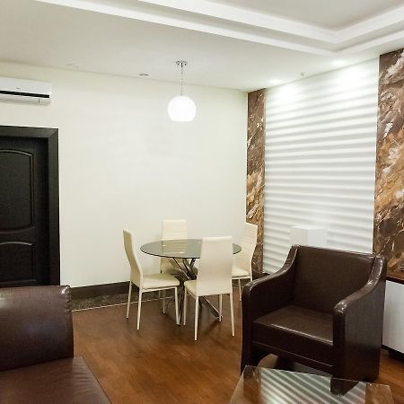 Krts Korona Hotel Sudilovichi Buitenkant foto
